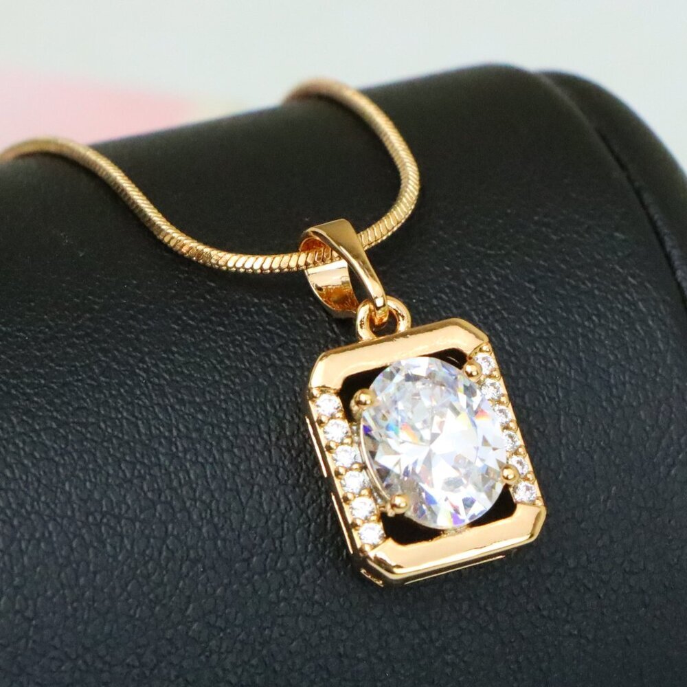"Elegant Rose Gold Pendant with Oval CZ Center and Accent Stones, XPPT1443